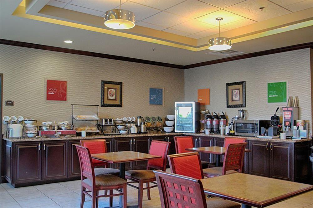 Comfort Inn & Suites Near Lake Lewisville Corinth Exterior photo
